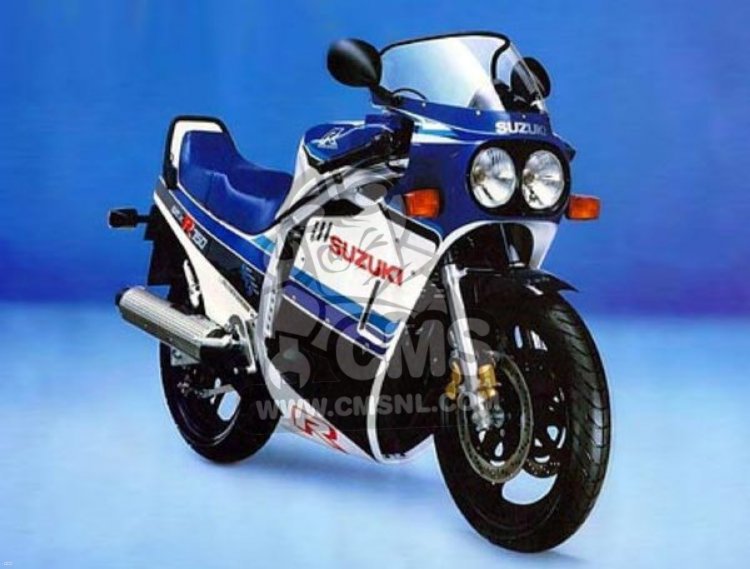 Suzuki GSX-R750