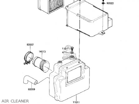 AIR CLEANER - KZ305B1 CSR 1982 USA / BELT DRIVE