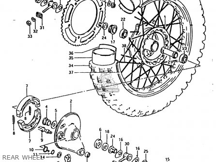 REAR WHEEL - RM125 1981 (X)