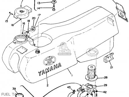 YZ125 (1977-1978) STOCK TANK # 11498 – Clarke Racing