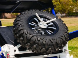 SPARE TIRE MOUNT WHITE YXZ1000 SPARE TIRE MOUNT WHITE YXZ1000